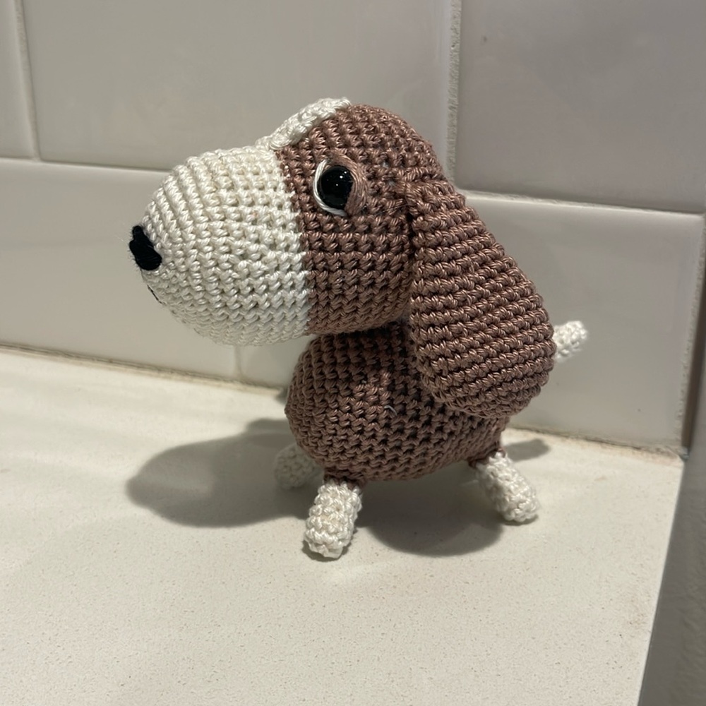 Handcrafted Basset Hound Crochet Amigurumi Figure Toy Dog Puppy Decor - Picture 2 of 11
